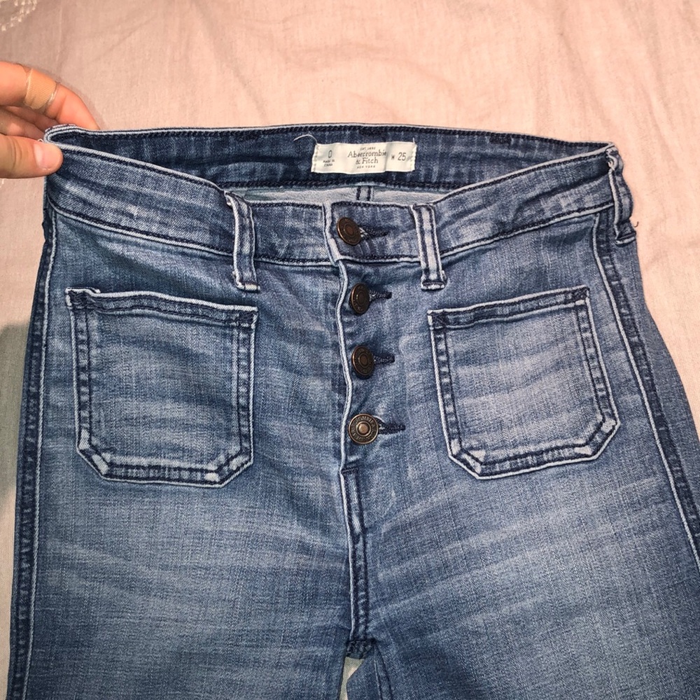 High Wasted button up Jeans